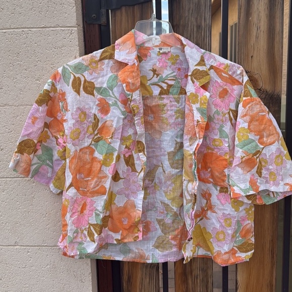 Billabong Button Up - Picture 2 of 2
